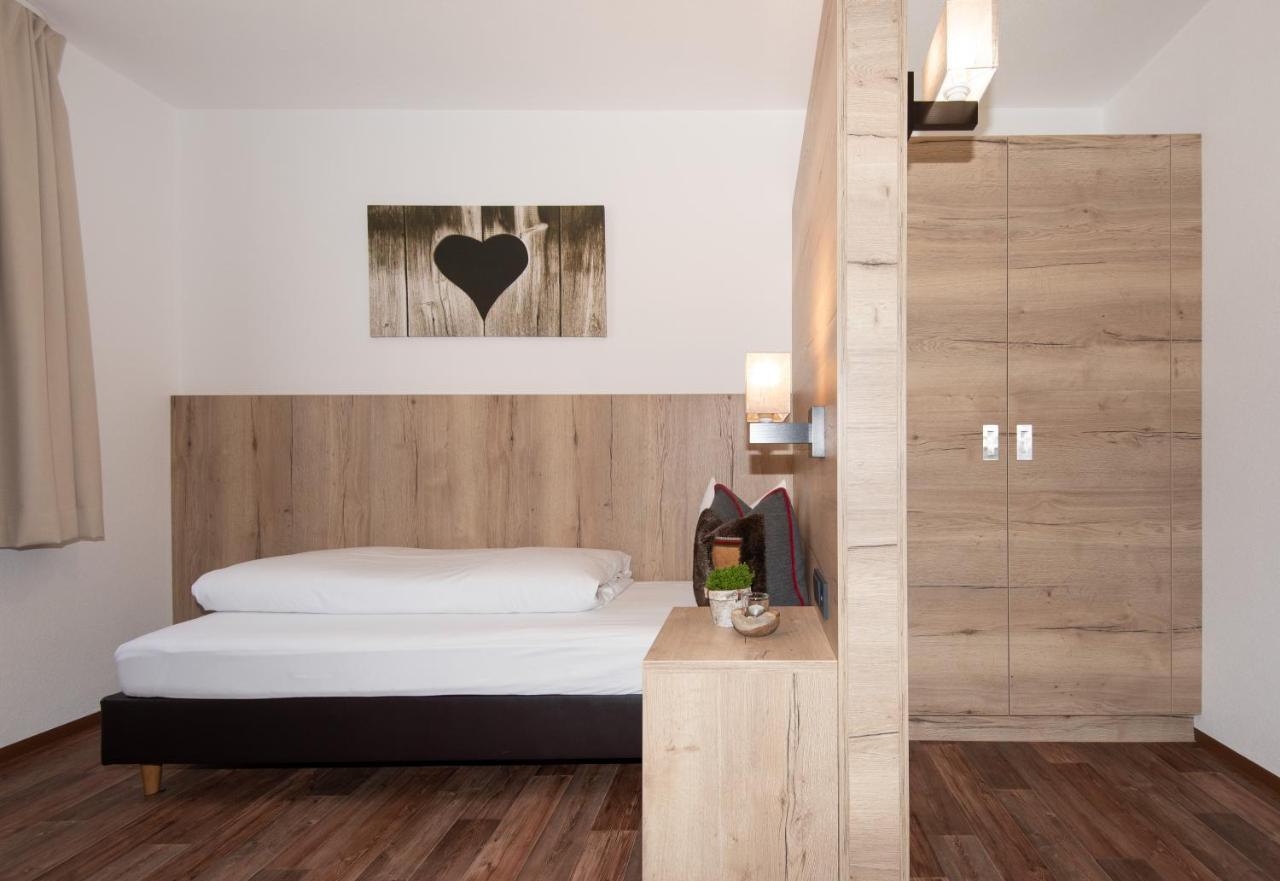 Haus Elisabeth Hotel Sankt Leonhard im Pitztal Kültér fotó