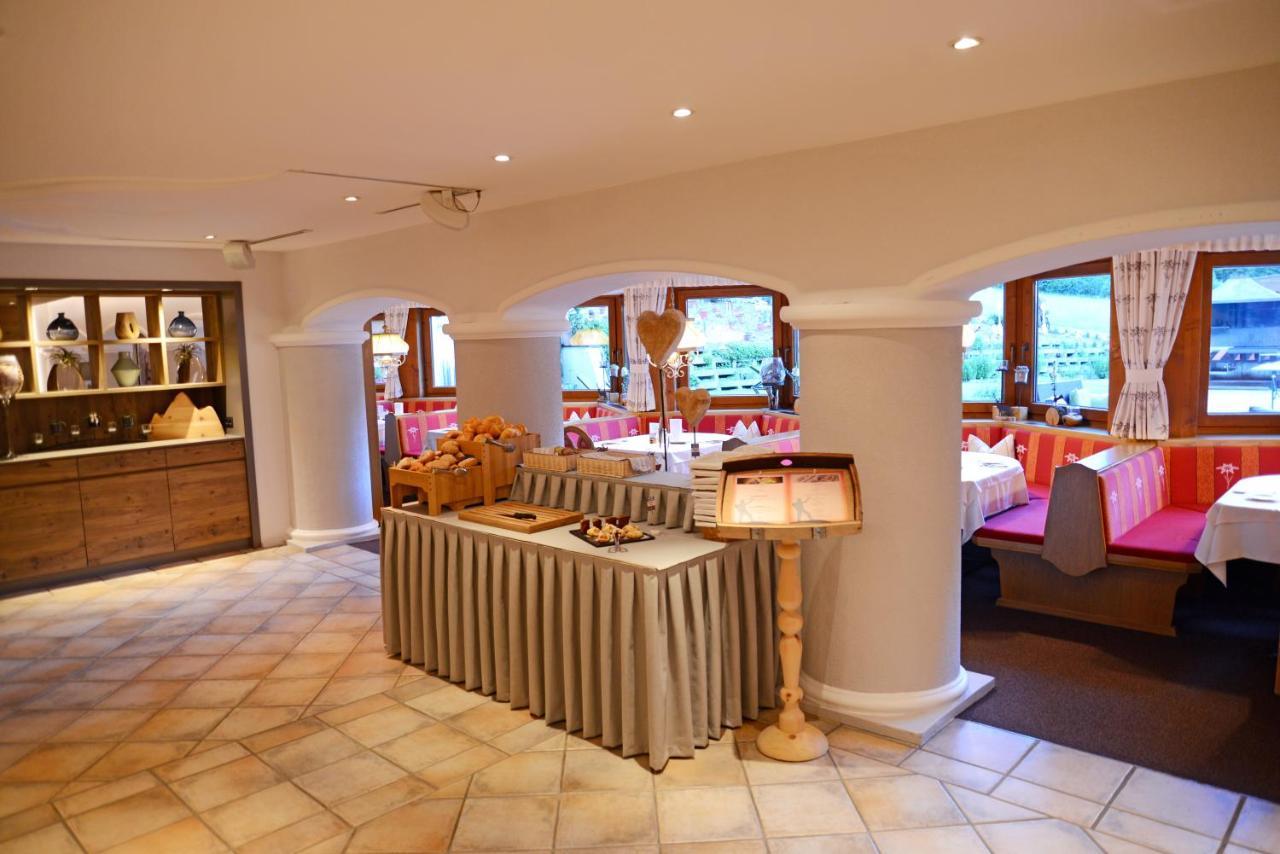 Haus Elisabeth Hotel Sankt Leonhard im Pitztal Kültér fotó