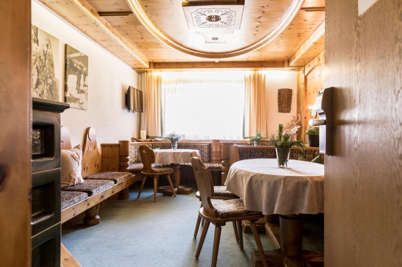 Haus Elisabeth Hotel Sankt Leonhard im Pitztal Kültér fotó