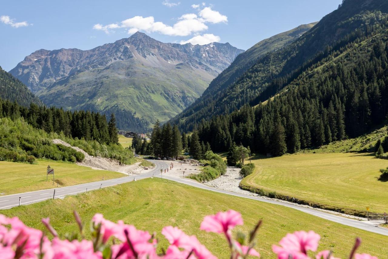 Haus Elisabeth Hotel Sankt Leonhard im Pitztal Kültér fotó